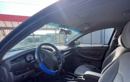 Dodge Stratus II, 2002 год, 289 000 рублей, 12 фотография
