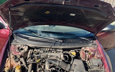 Dodge Stratus II, 2002 год, 289 000 рублей, 17 фотография