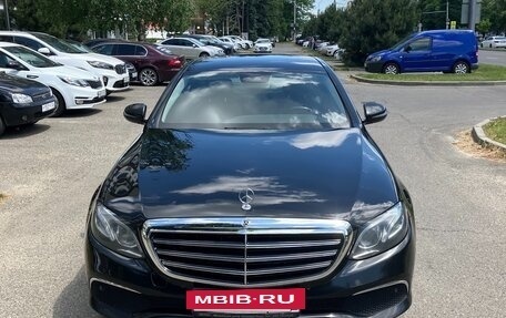 Mercedes-Benz E-Класс, 2018 год, 3 500 000 рублей, 2 фотография