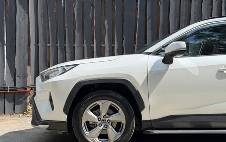Toyota RAV4, 2021 год, 3 280 000 рублей, 5 фотография