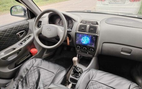 Hyundai Accent II, 2008 год, 450 000 рублей, 15 фотография