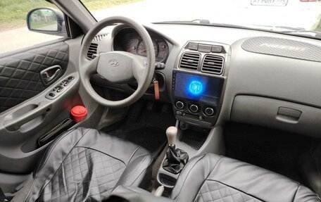 Hyundai Accent II, 2008 год, 450 000 рублей, 17 фотография