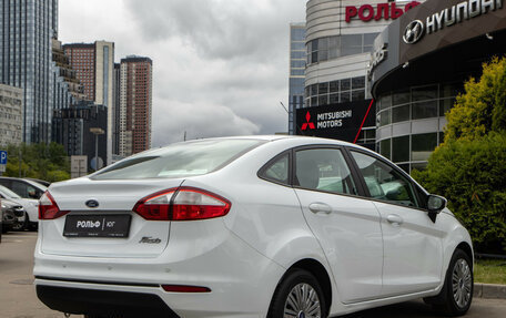 Ford Fiesta, 2016 год, 898 000 рублей, 4 фотография