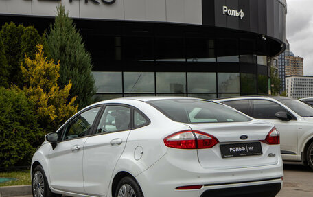 Ford Fiesta, 2016 год, 898 000 рублей, 5 фотография