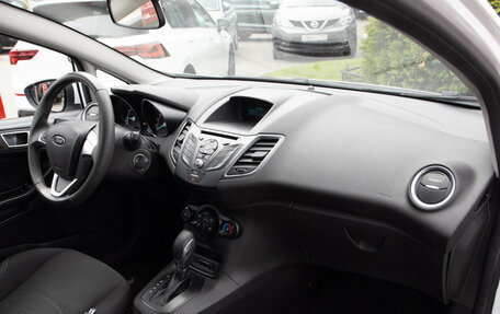 Ford Fiesta, 2016 год, 898 000 рублей, 7 фотография