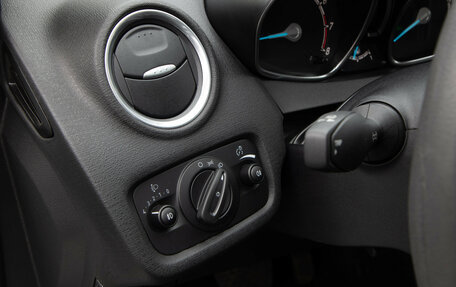 Ford Fiesta, 2016 год, 898 000 рублей, 14 фотография