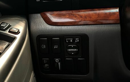 Toyota Land Cruiser Prado 120 рестайлинг, 2007 год, 2 249 900 рублей, 16 фотография