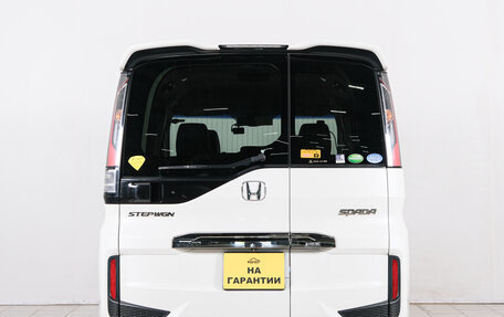 Honda Stepwgn IV, 2015 год, 1 699 000 рублей, 5 фотография