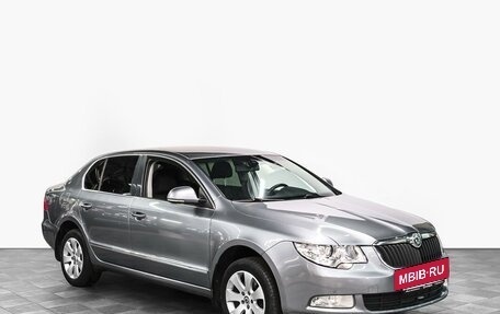 Skoda Superb III рестайлинг, 2012 год, 1 350 000 рублей, 2 фотография
