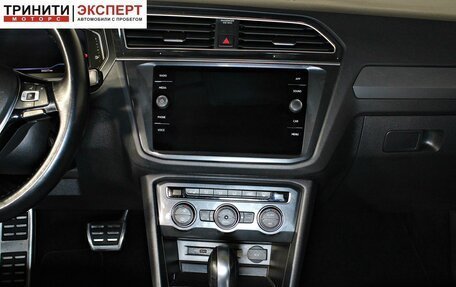 Volkswagen Tiguan II, 2019 год, 2 197 000 рублей, 14 фотография