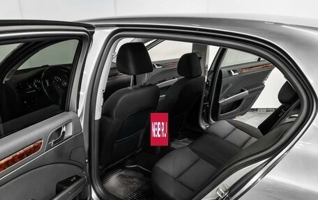 Skoda Superb III рестайлинг, 2012 год, 1 350 000 рублей, 12 фотография