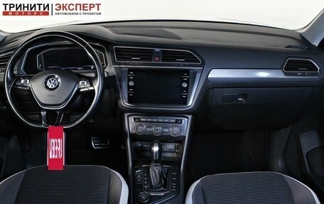 Volkswagen Tiguan II, 2019 год, 2 197 000 рублей, 11 фотография