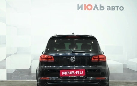 Volkswagen Tiguan I, 2016 год, 1 950 000 рублей, 5 фотография