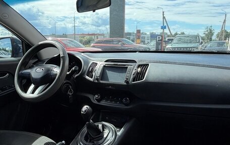 KIA Sportage III, 2011 год, 999 000 рублей, 14 фотография