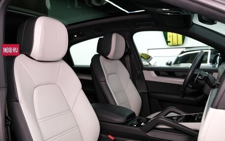 Porsche Cayenne III, 2023 год, 14 690 000 рублей, 2 фотография