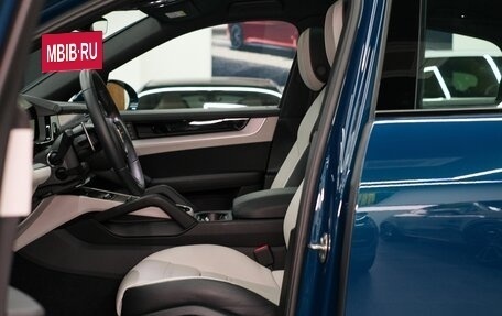 Porsche Cayenne III, 2023 год, 14 690 000 рублей, 12 фотография
