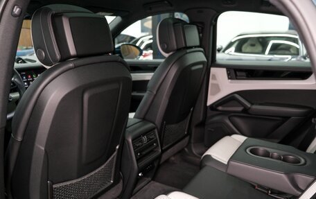 Porsche Cayenne III, 2023 год, 14 690 000 рублей, 28 фотография