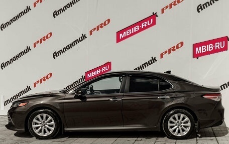 Toyota Camry, 2018 год, 2 450 000 рублей, 7 фотография