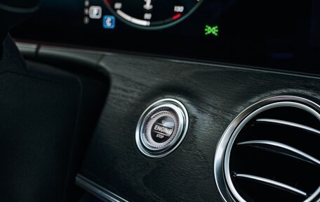 Mercedes-Benz E-Класс, 2020 год, 5 300 000 рублей, 10 фотография
