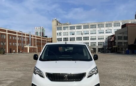 Peugeot Traveller I, 2021 год, 3 500 000 рублей, 10 фотография