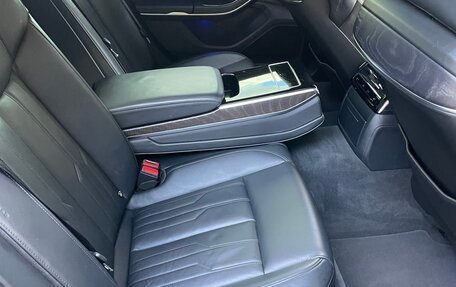 Audi A8, 2018 год, 4 259 000 рублей, 21 фотография