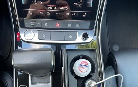 Audi A8, 2018 год, 4 259 000 рублей, 30 фотография