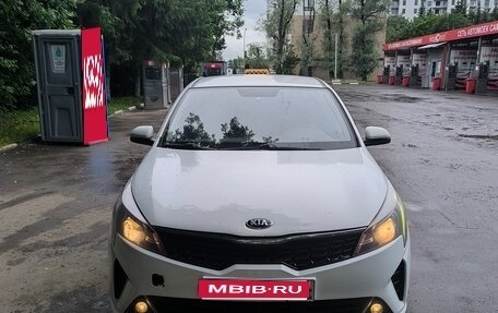 KIA Rio IV, 2021 год, 1 150 000 рублей, 1 фотография