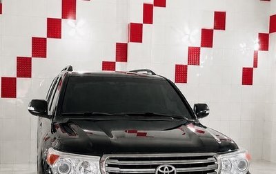 Toyota Land Cruiser 200, 2014 год, 4 000 000 рублей, 1 фотография