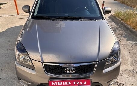 KIA Rio II, 2011 год, 550 000 рублей, 1 фотография