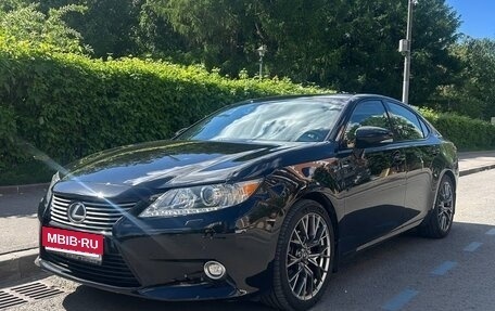Lexus ES VII, 2014 год, 3 000 000 рублей, 1 фотография