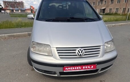 Volkswagen Sharan I рестайлинг, 2002 год, 370 000 рублей, 1 фотография