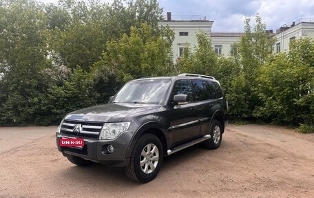 Mitsubishi Pajero IV, 2011 год, 2 700 000 рублей, 1 фотография