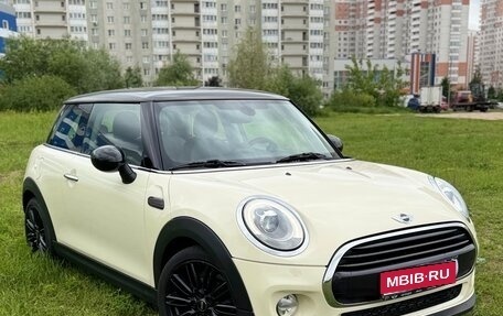 MINI Hatch, 2018 год, 1 фотография