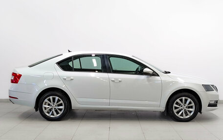 Skoda Octavia, 2019 год, 1 185 000 рублей, 4 фотография