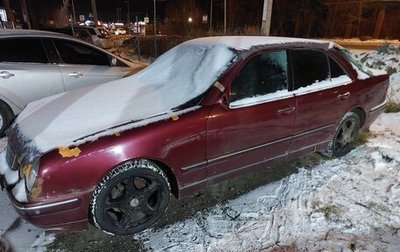 Mercedes-Benz E-Класс, 2000 год, 95 000 рублей, 1 фотография