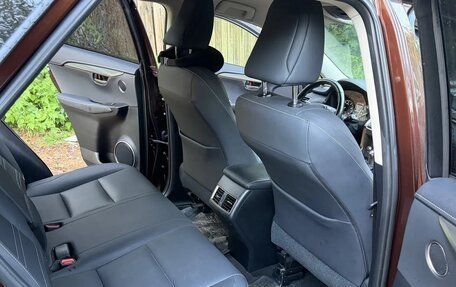 Lexus NX I, 2018 год, 3 300 000 рублей, 8 фотография