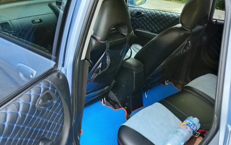 Honda Fit III, 2003 год, 400 000 рублей, 7 фотография