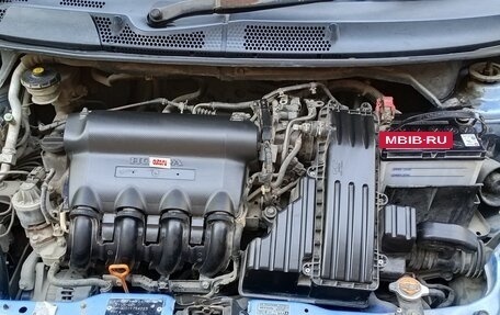 Honda Fit III, 2003 год, 400 000 рублей, 15 фотография