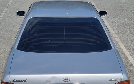 Nissan Laurel VIII, 1998 год, 350 000 рублей, 5 фотография