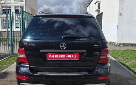 Mercedes-Benz M-Класс, 2011 год, 1 800 000 рублей, 7 фотография