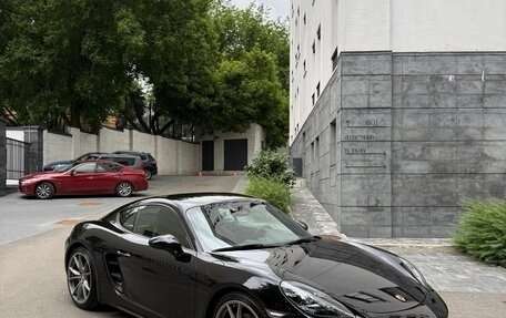 Porsche Cayman, 2018 год, 6 300 000 рублей, 3 фотография
