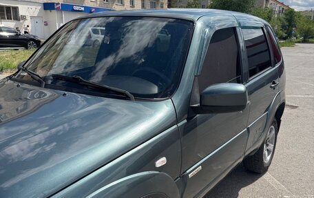 Chevrolet Niva I рестайлинг, 2016 год, 560 000 рублей, 3 фотография