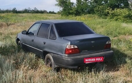 Daewoo Nexia I рестайлинг, 1997 год, 75 000 рублей, 10 фотография