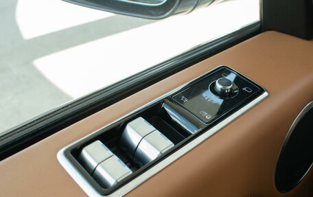 Land Rover Range Rover IV рестайлинг, 2021 год, 11 850 000 рублей, 28 фотография