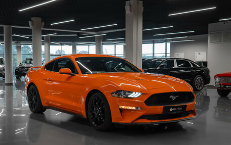 Ford Mustang VI рестайлинг, 2020 год, 4 250 000 рублей, 2 фотография