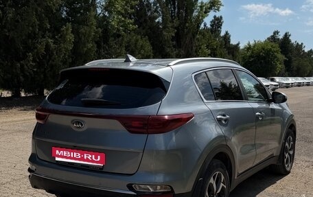 KIA Sportage IV рестайлинг, 2021 год, 2 390 000 рублей, 14 фотография