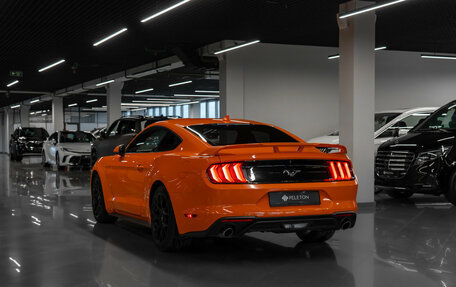 Ford Mustang VI рестайлинг, 2020 год, 4 250 000 рублей, 4 фотография