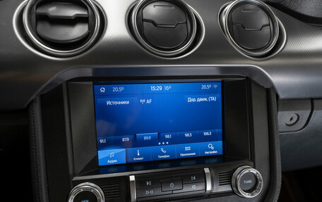 Ford Mustang VI рестайлинг, 2020 год, 4 250 000 рублей, 17 фотография