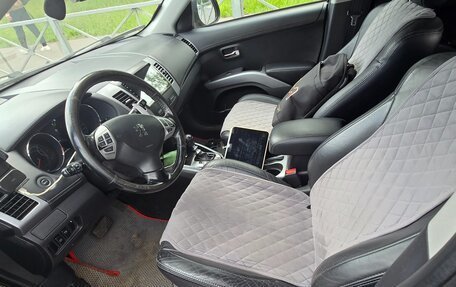 Peugeot 4007, 2009 год, 550 000 рублей, 11 фотография