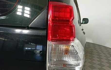 Toyota Land Cruiser Prado 150 рестайлинг 2, 2012 год, 2 625 000 рублей, 10 фотография